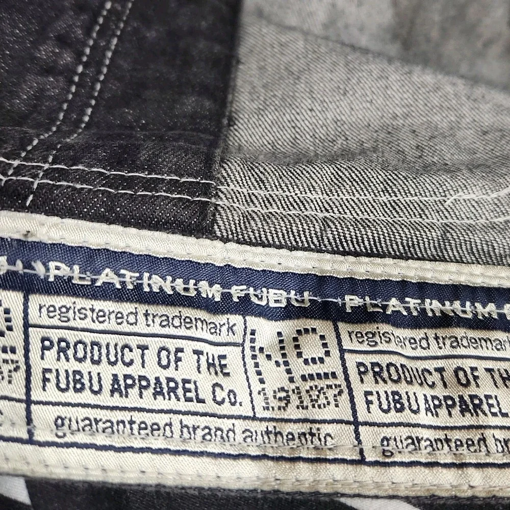 Vintage Platinum FUBU Mens Black Acid Splash Denim Jacket‎ Size L